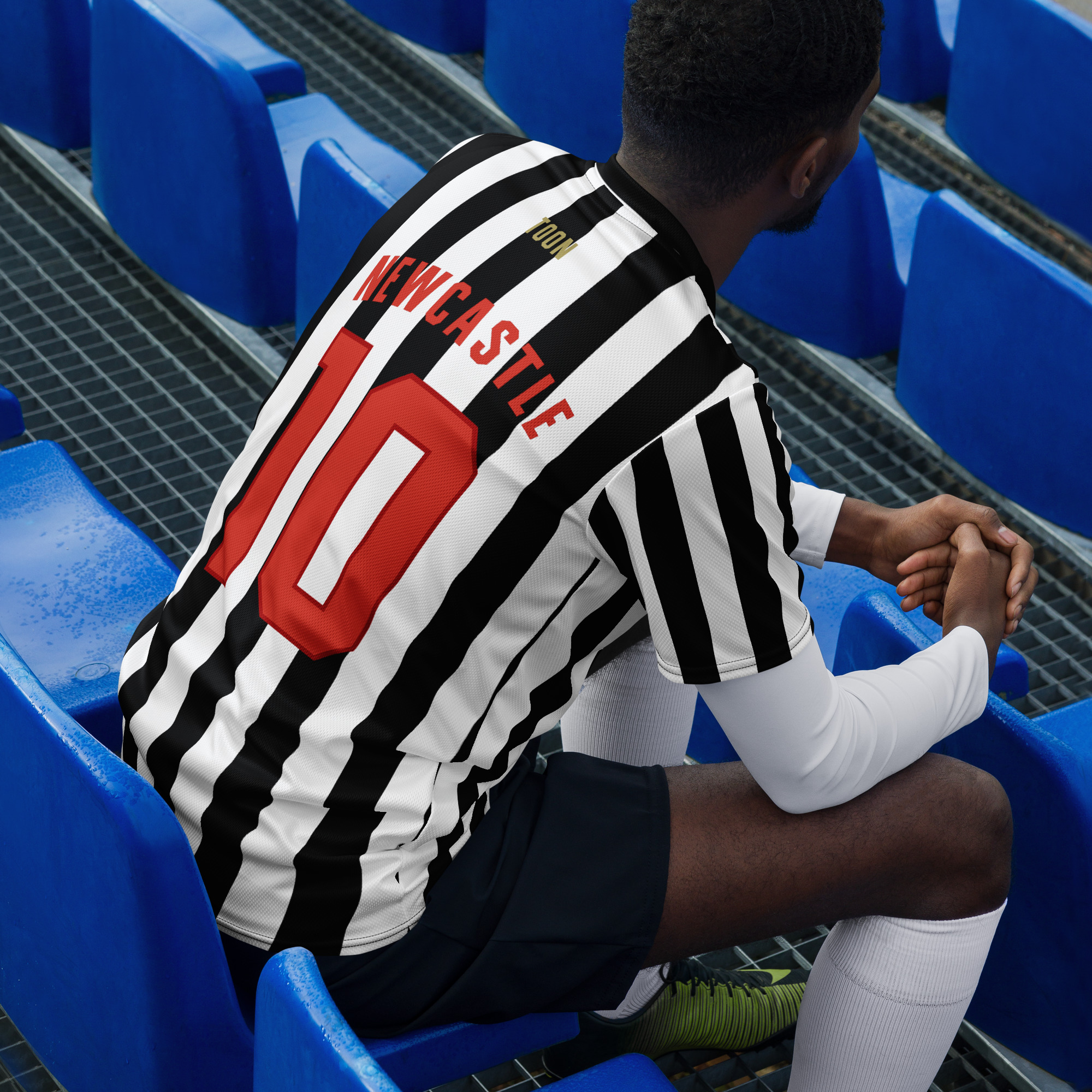 Newcastle Retro Kit | Newcastle Vintage Jersey | Newcastle United Football Shirt - Image 2