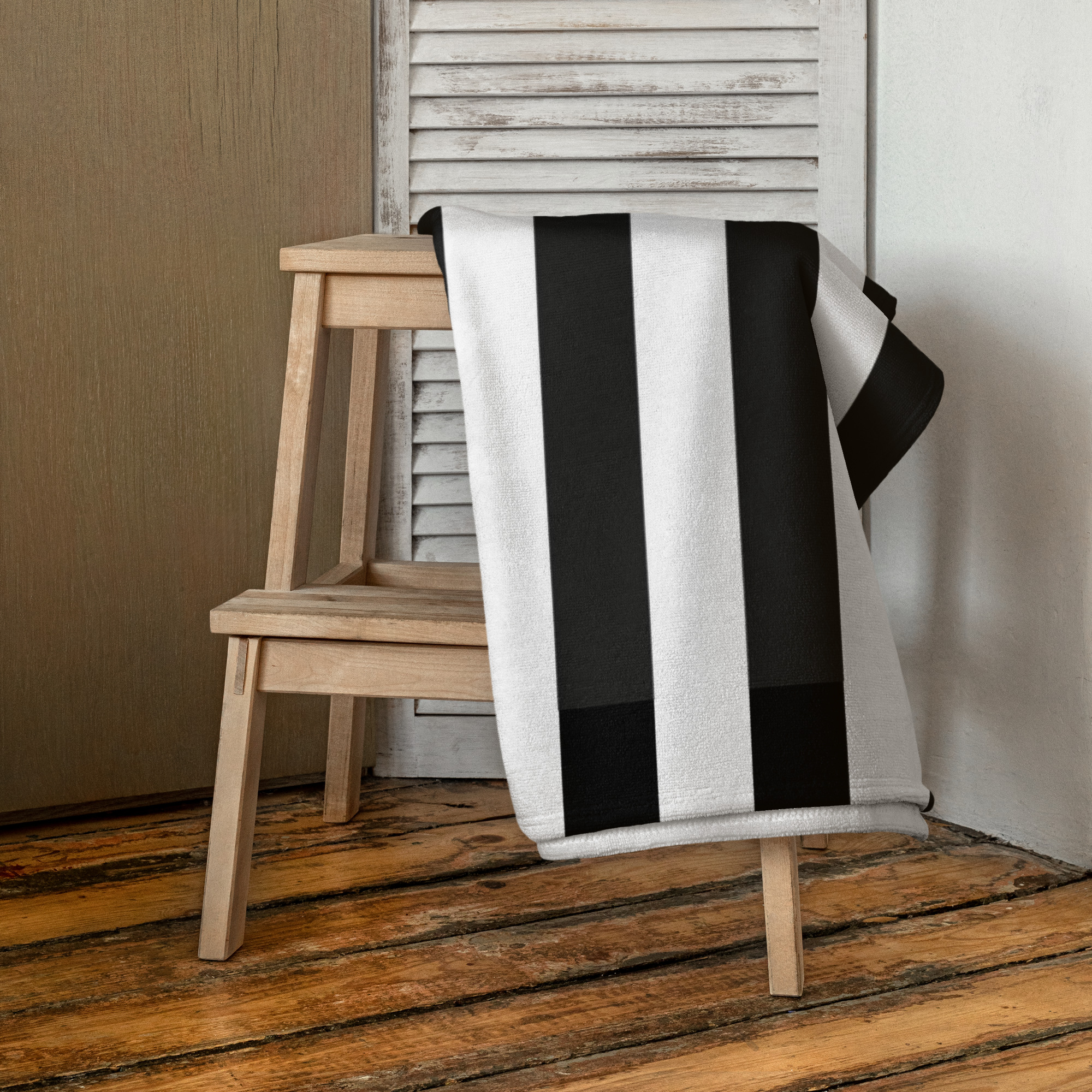 Newcastle Blue Star Kit Towel | Newcastle Jersey Football Fan Towel - Image 2