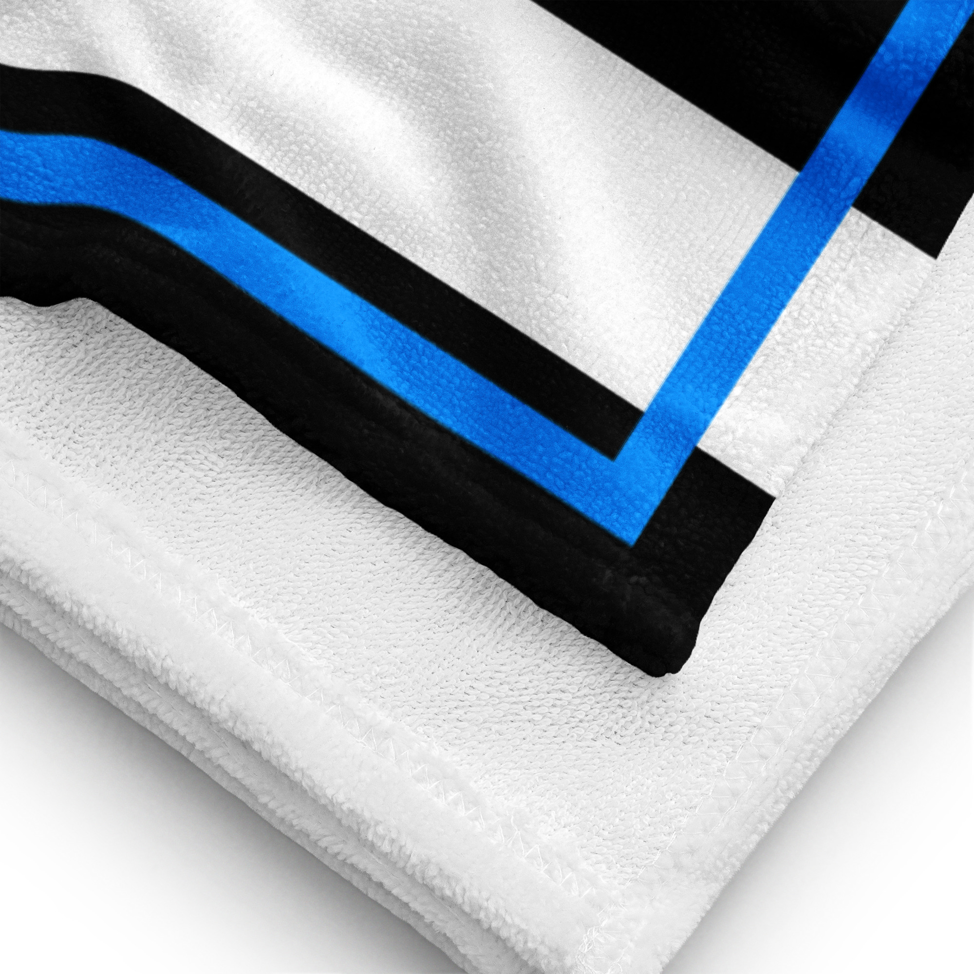 Newcastle Magpies | Newcastle Football Fan Towel - Image 3