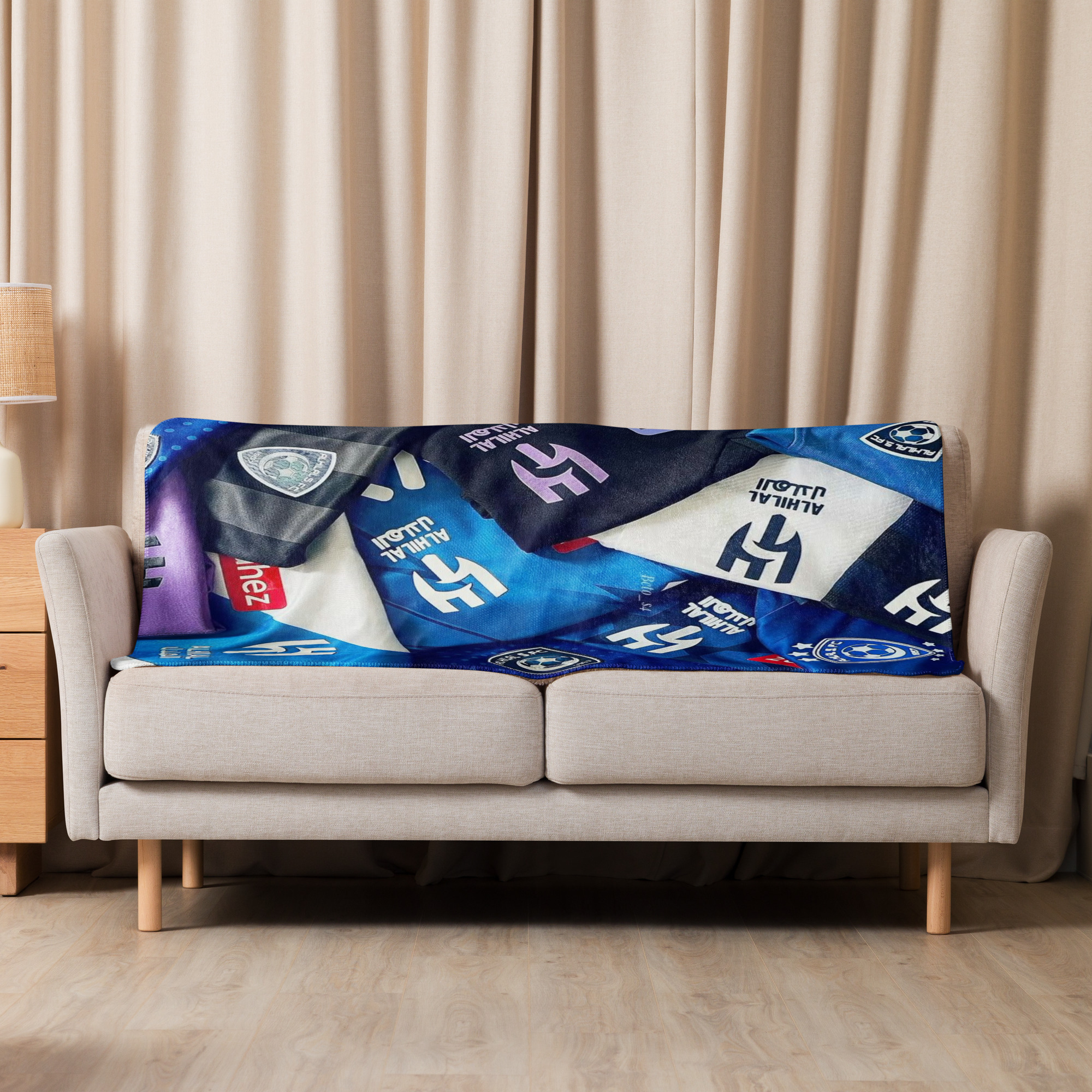 Al Hilal Saudi Club Blue Power All-In-One Sherpa Blanket – Al Hilal Football Fan Gift - Image 6