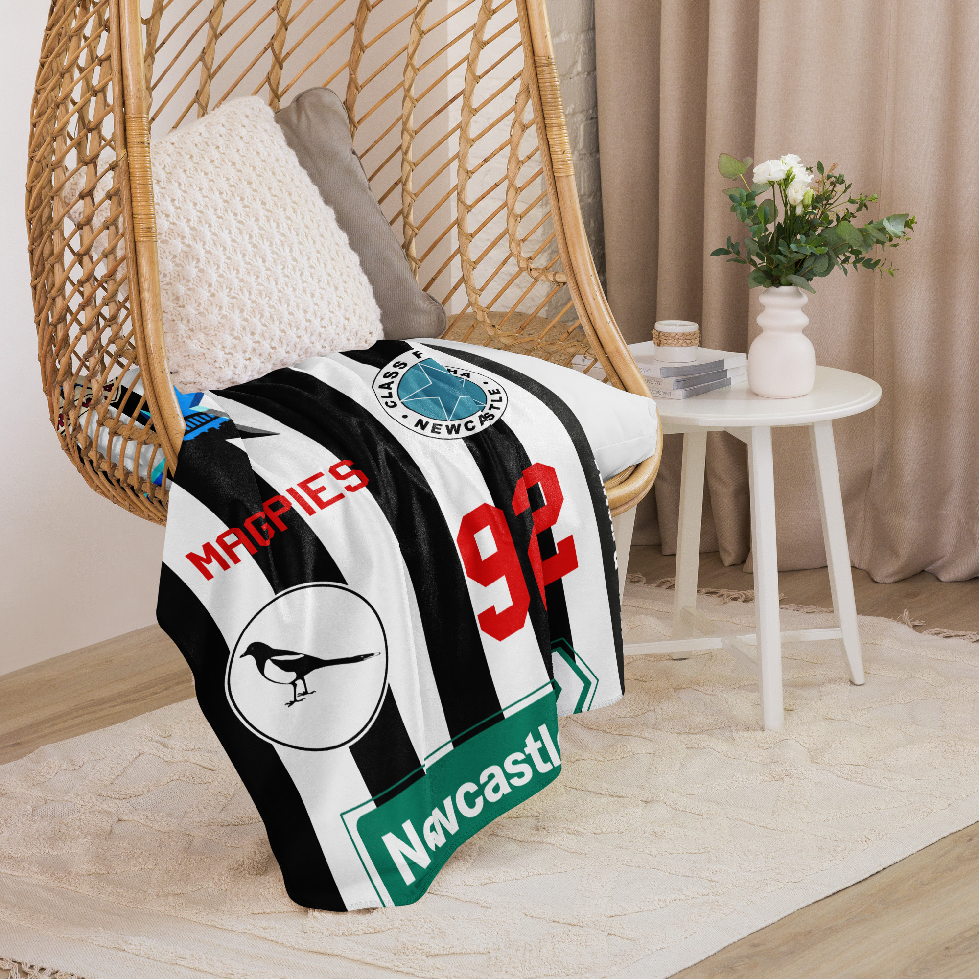 Newcastle Howay The Lads Sherpa Blanket – Toon Army Football Fan Gift - Image 7